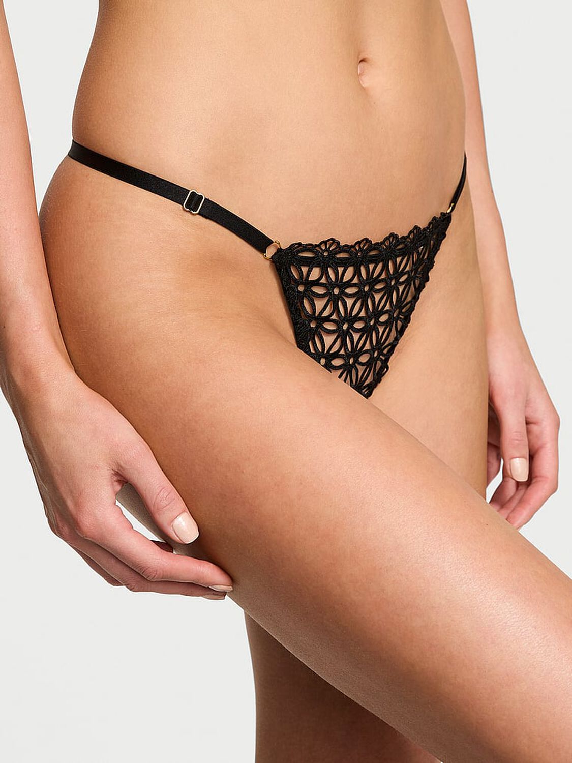 vs Very Sexy Geo Daisy Lace Adjustable V-String Panty 1 of 4 