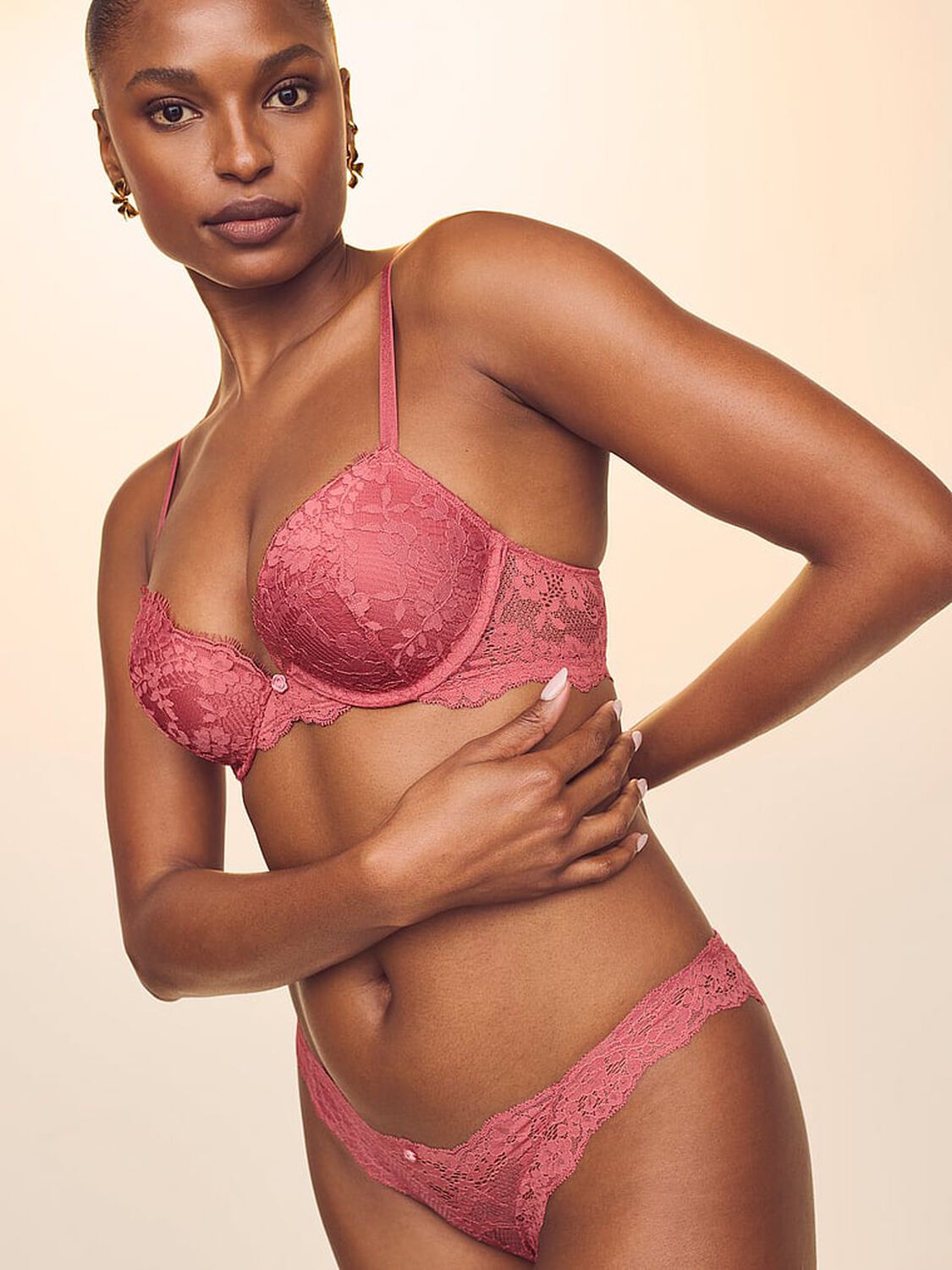vs Dream Angels Lace Push-Up Bra Seductive Rose 3 of 4 
