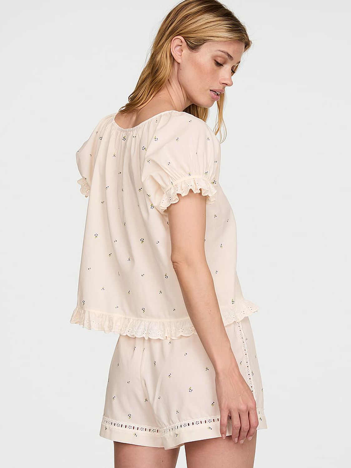 vs Victoria's Secret Cotton Dream Puff-Sleeve Short Pajama Set Coconut White Floral 2 of 3 
