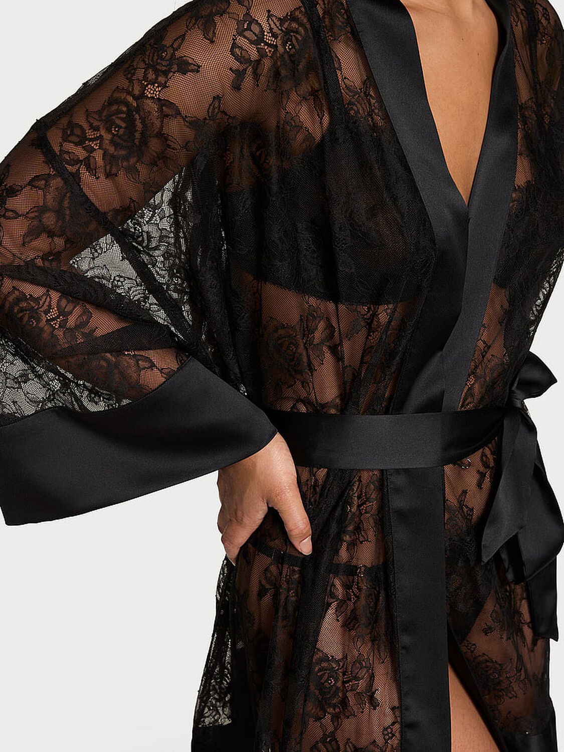 vs Victoria's Secret Rose Lace Satin-Trim Short Robe 4 of 4 