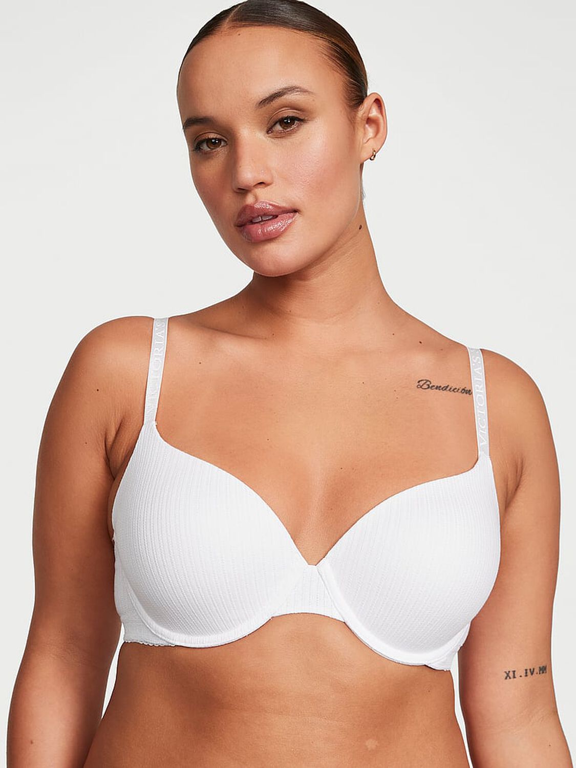 vs The T-Shirt Lightly Lined Pointelle Demi Bra 1 of 3 