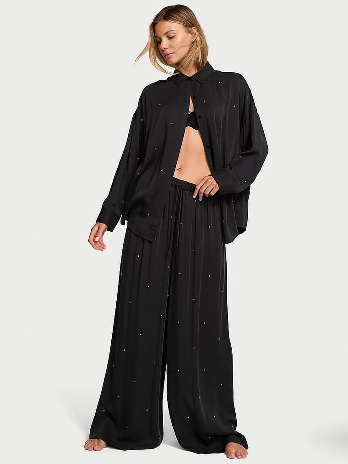 vs Victoria's Secret Silky Pleated Pant Black 1 of 3 