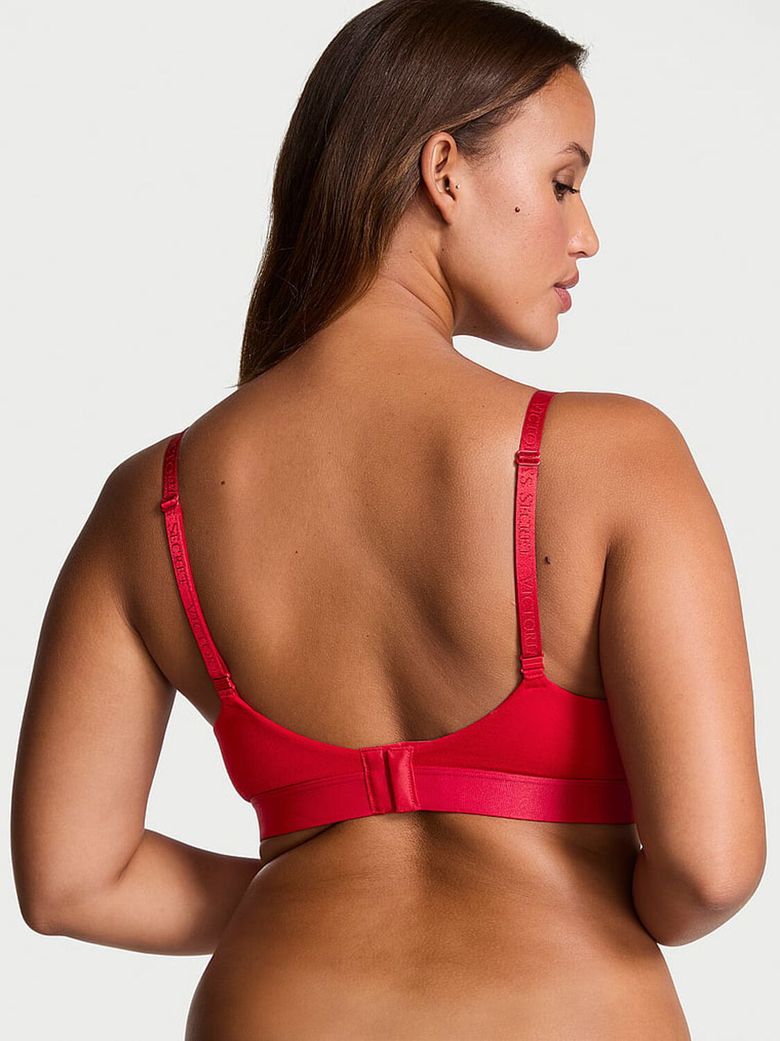 vs The T-Shirt Shine Patch Lightly Lined Demi Bra Lipstick 2 of 4 