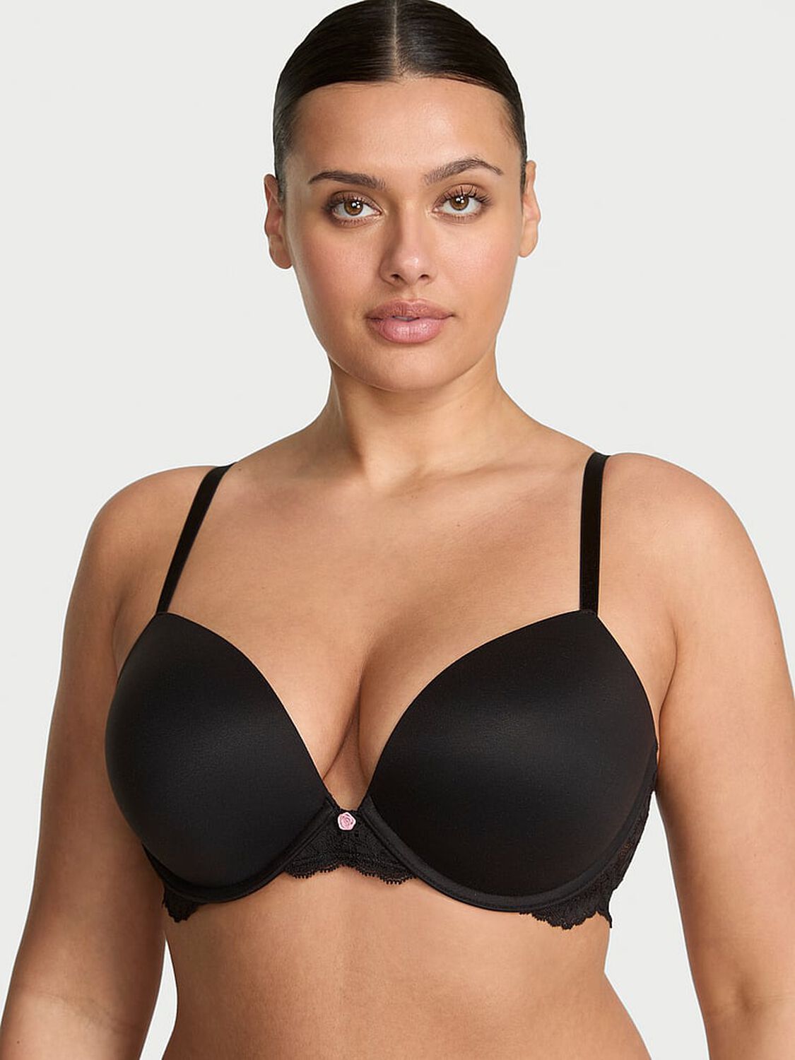 vs Dream Angels Smooth & Lace Push-Up Bra Black 1 of 3 
