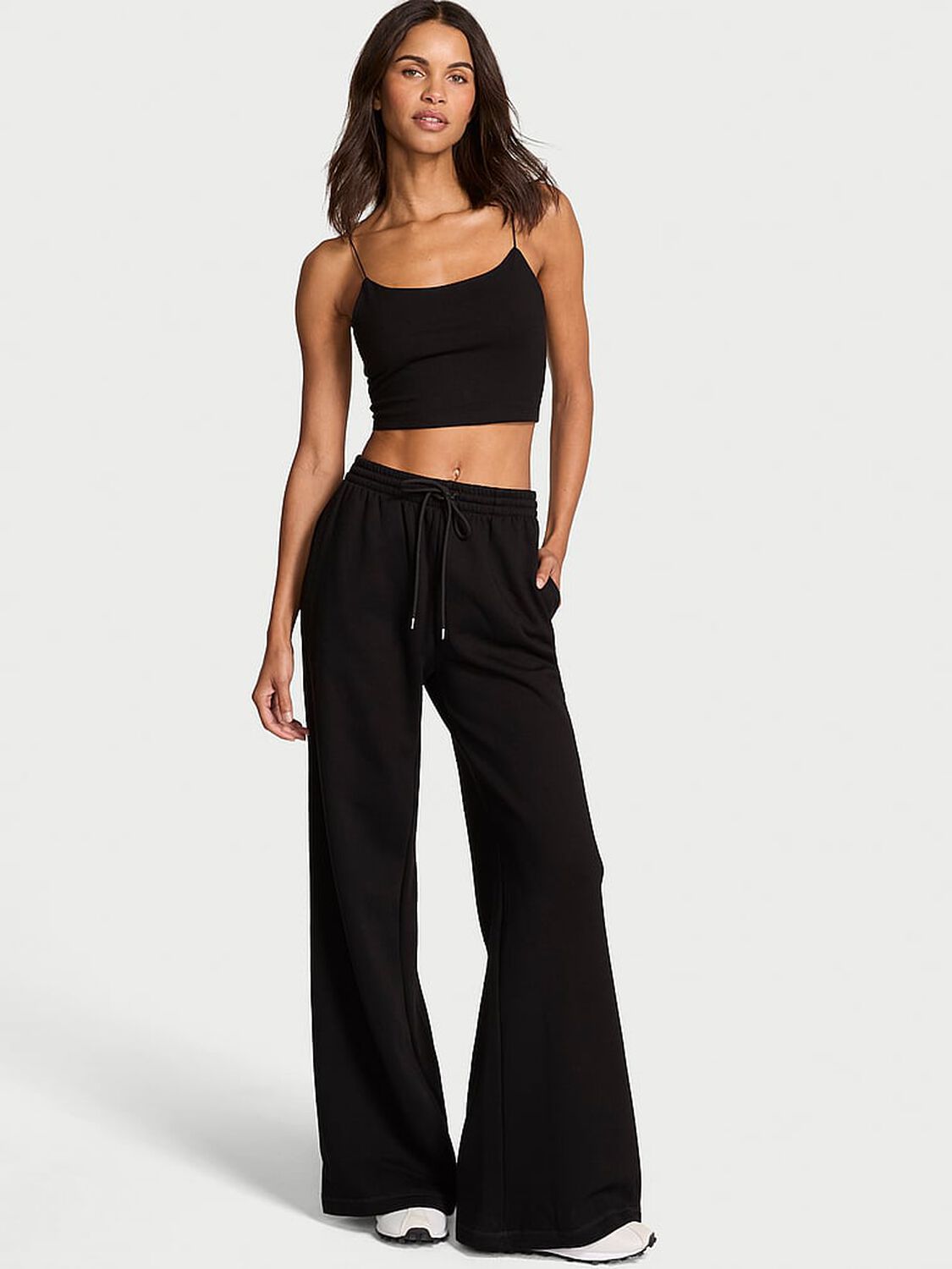 vs Angel Essentials Effortless Fleece Wide-Leg Sweatpant Pure Black 1 of 2 