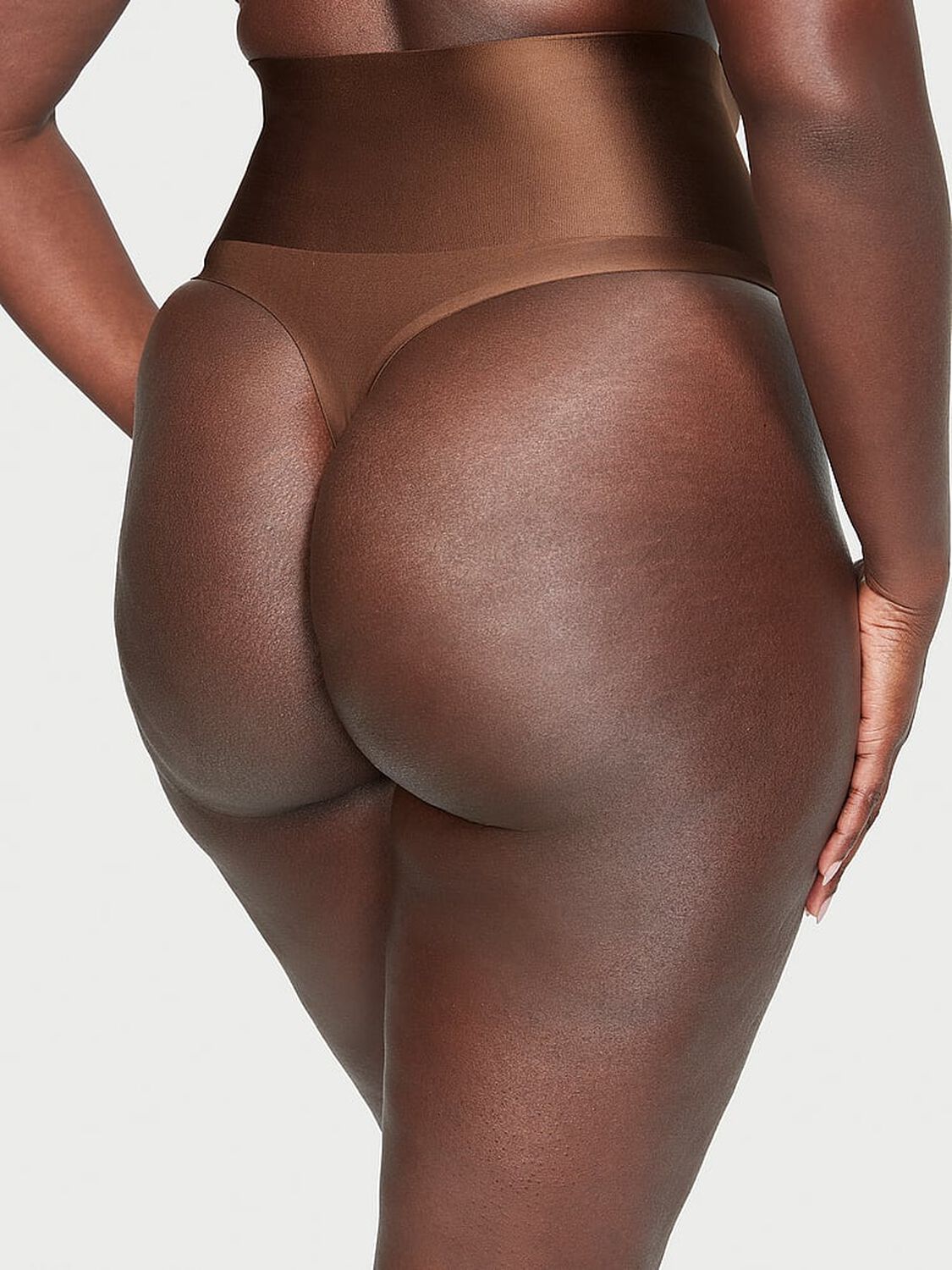 vs Body By Victoria Smoothing Shimmer Thong Panty 2 of 3 