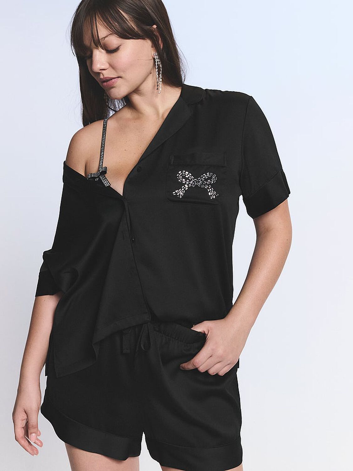 vs Victoria's Secret Glazed Satin Short Pajama Set Black W Diamante Pocket Bow 3 of 4 