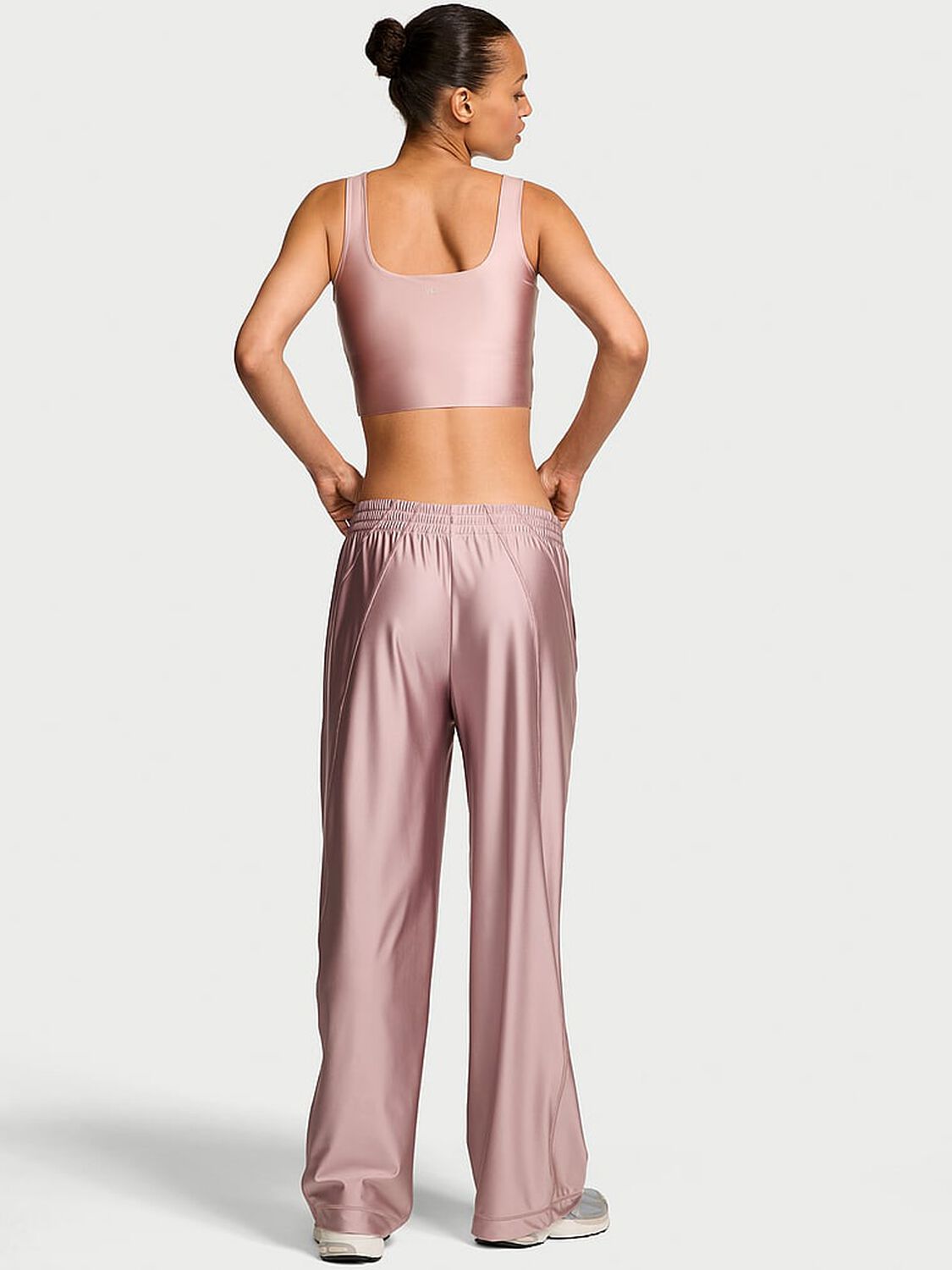 vs Vsx VSX GlossyTech&trade; Wide-Leg Pant French Mauve 2 of 2 