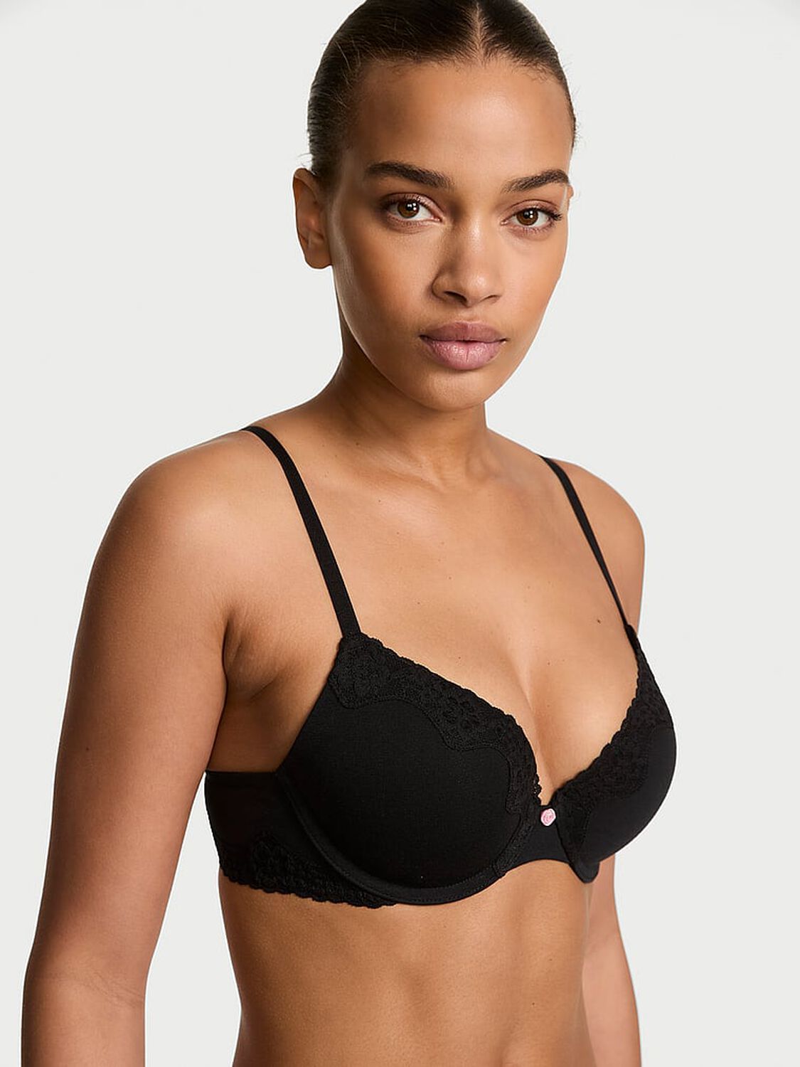 vs The T-Shirt Perfect Shape Cotton Lace-Trim Push-Up Bra Black 1 of 3 