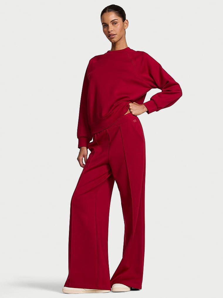 VSX Winter Featherweight Knit 2-Piece Lounge Set Ready Red