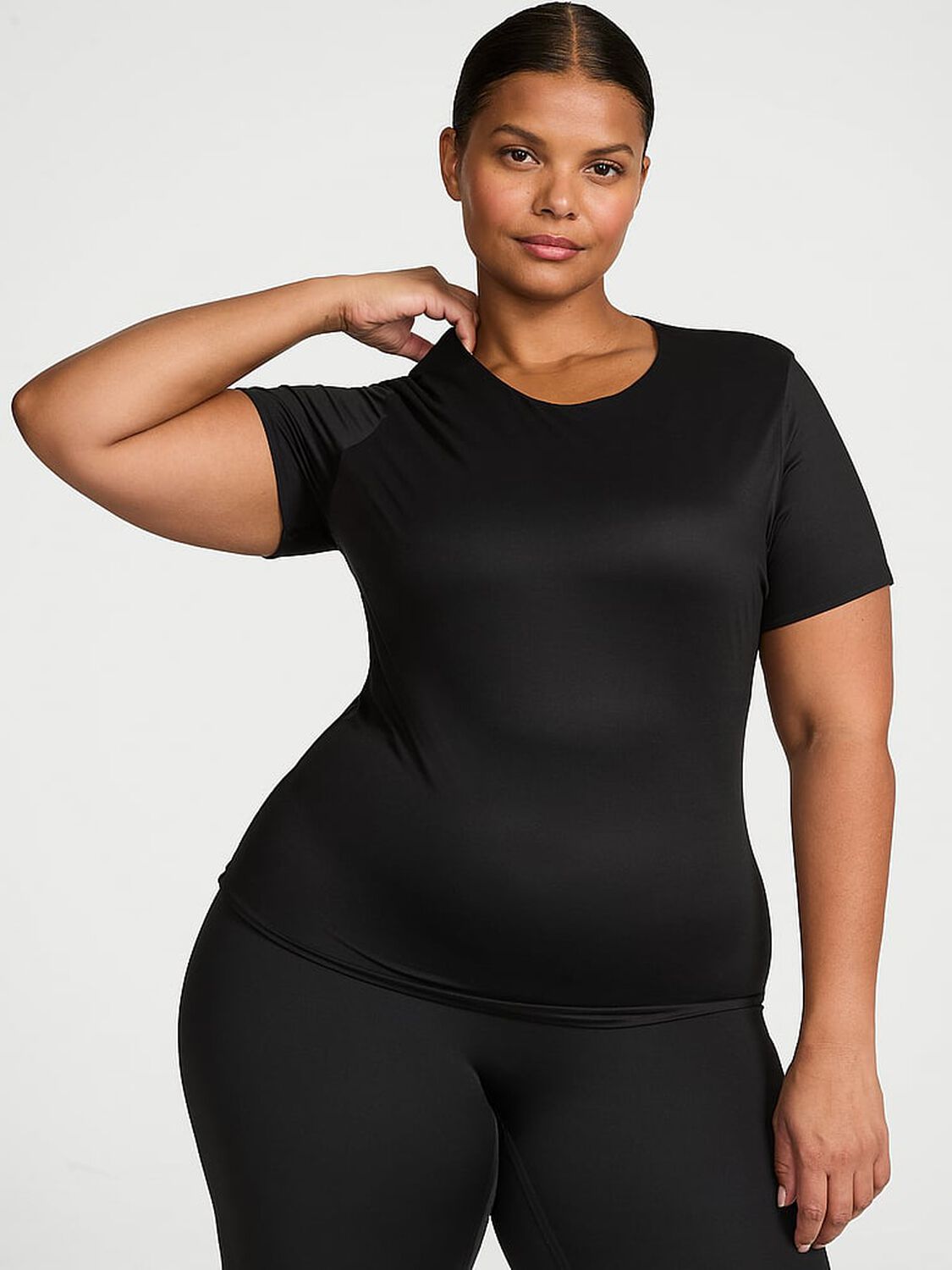 vs Victoria's Secret Bodywear by Victoria with FeatherSoft™ Innovation Tee Black 1 of 4 