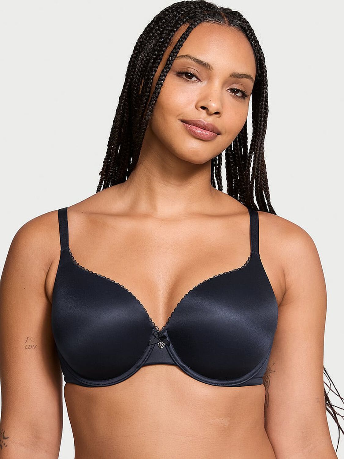 vs Body By Victoria Perfect Shape Push-Up Smooth Bra Noir Navy 1 of 3 