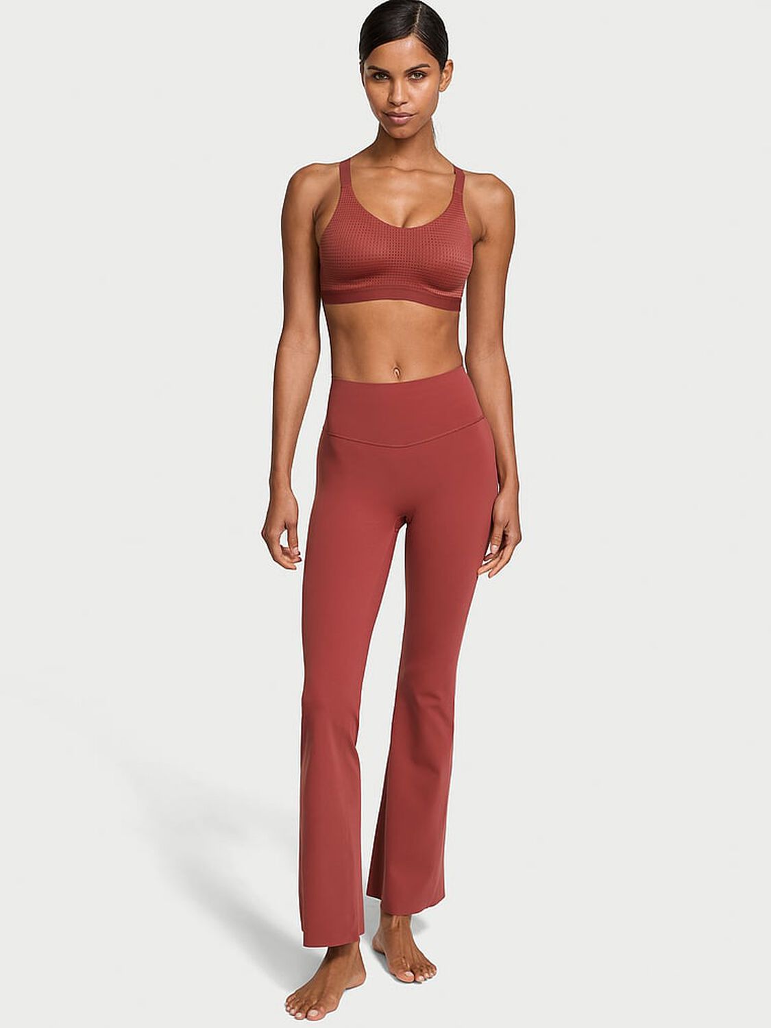 vs Vsx VSX Elevate™ Flare Legging Russet 1 of 4 
