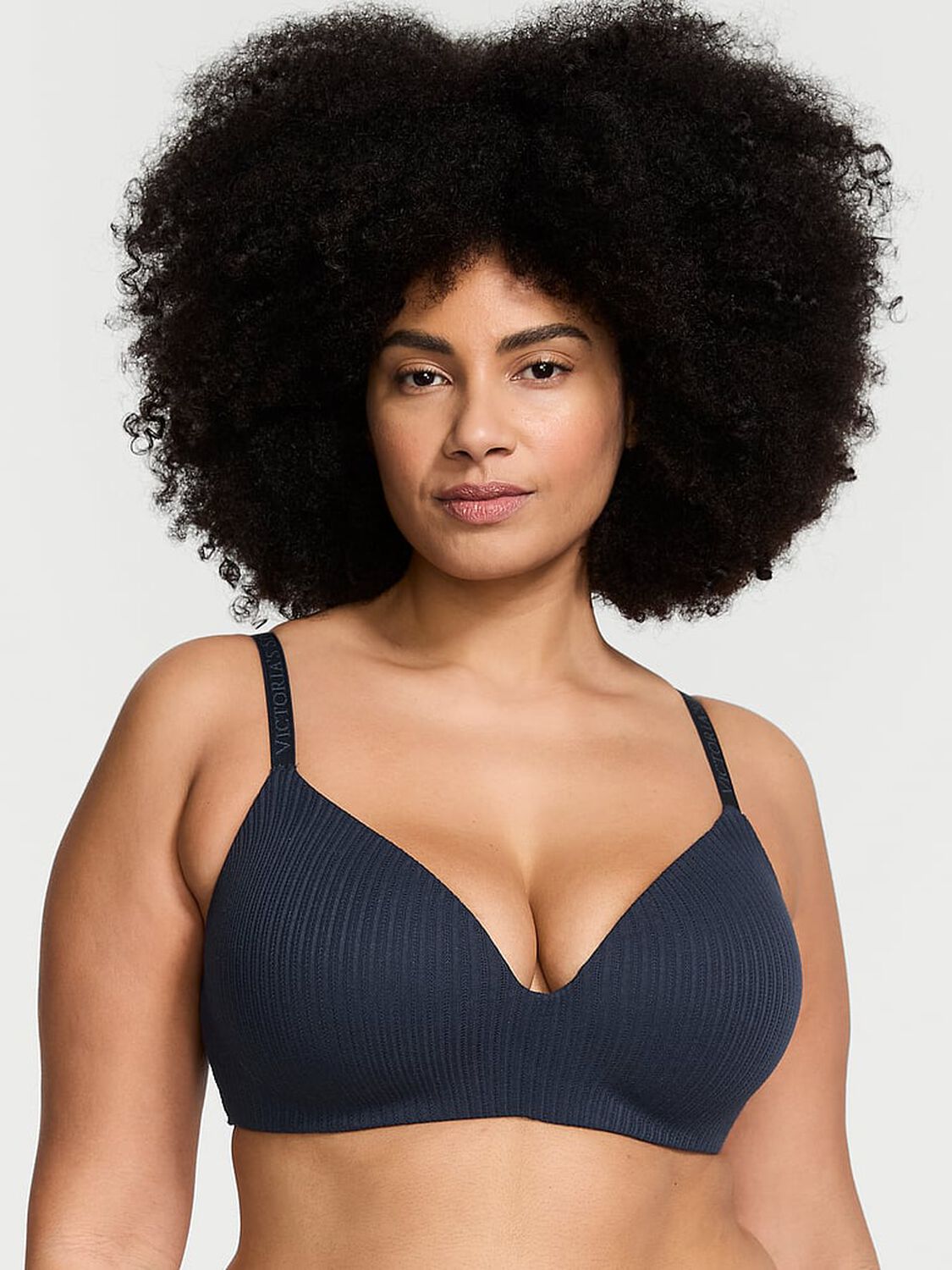 vs The T-Shirt Lightly Lined Pointelle Wireless Bra Noir Navy 1 of 4 