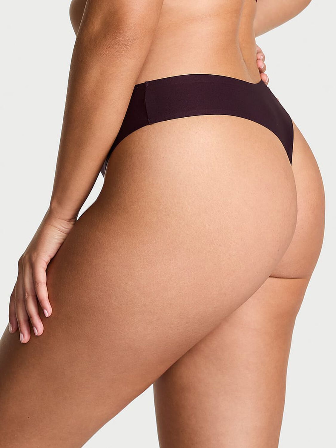 vs Body By Victoria Body by Victoria Flex Mid-Rise Thong Panty Winter Wine 2 of 2 