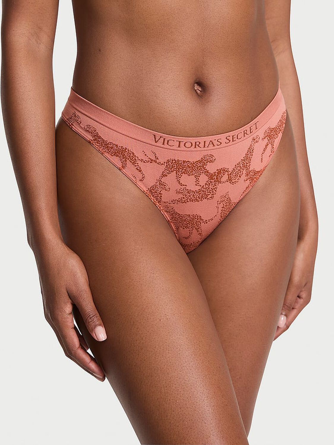 vs Seamless Seamless Thong Panty Desert Blush Leopards 1 of 3 