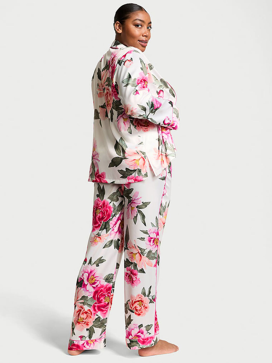 vs Victoria's Secret Glazed Satin Long Pajama Set Coconut White/New Peony Floral Bouquetes 2 of 4 