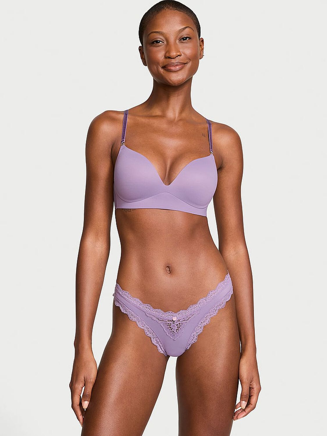 vs Dream Angels Smooth Wireless Push-Up Plunge Bra 4 of 4 