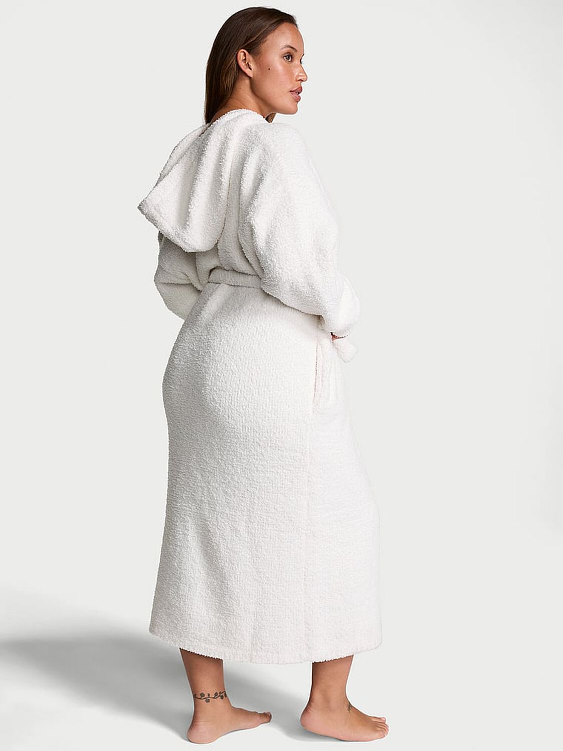 vs Victoria's Secret Chenille Hooded Long Robe 2 of 3 