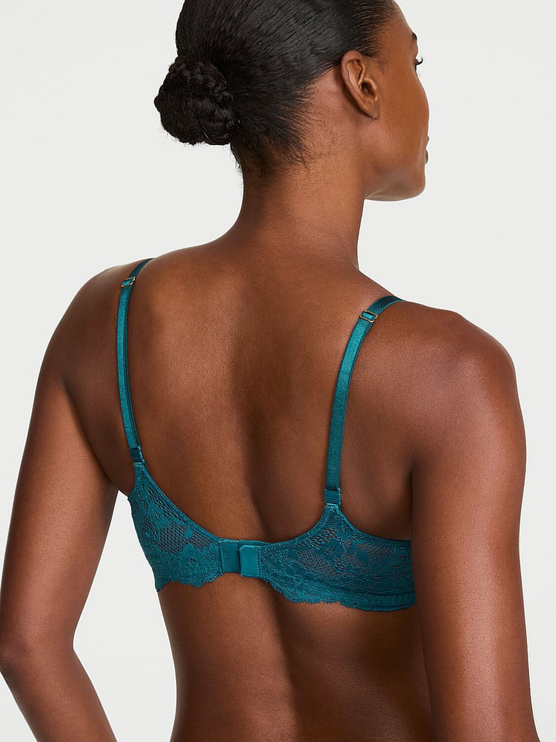 vs Dream Angels Smooth & Lace Lightly Lined Classic Coverage Demi Bra 2 of 2 