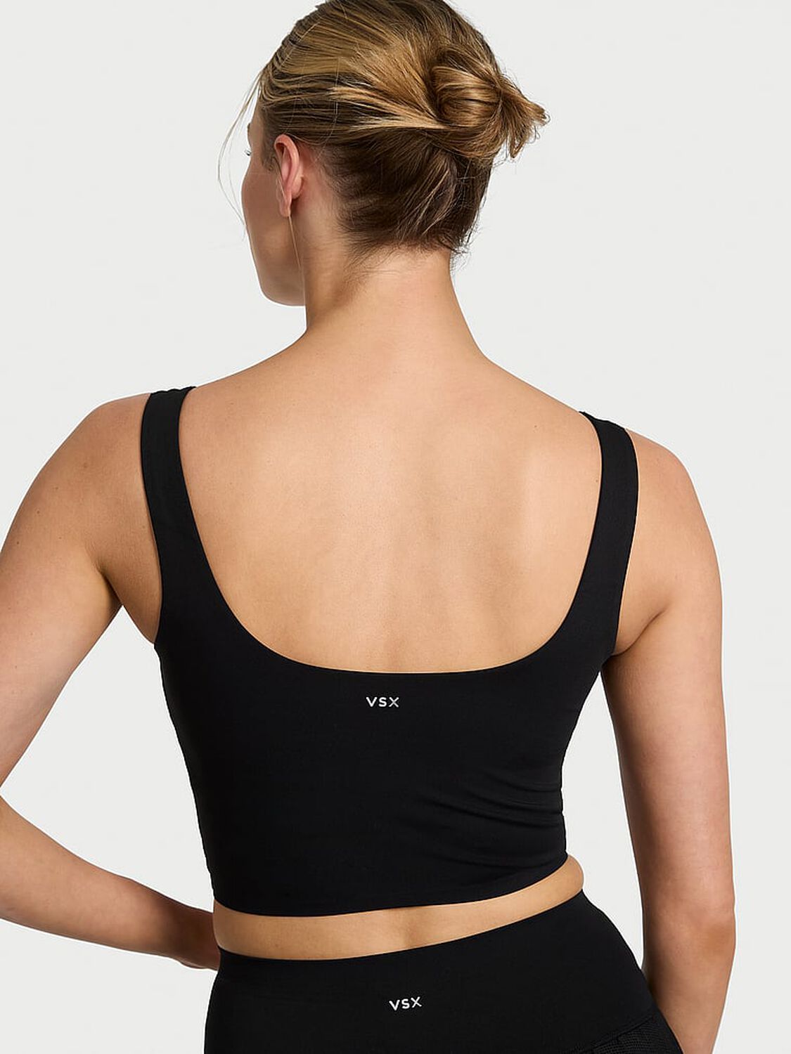 vs Vsx VSX Elevate� Square-Neck Bra Top Black 2 of 3 