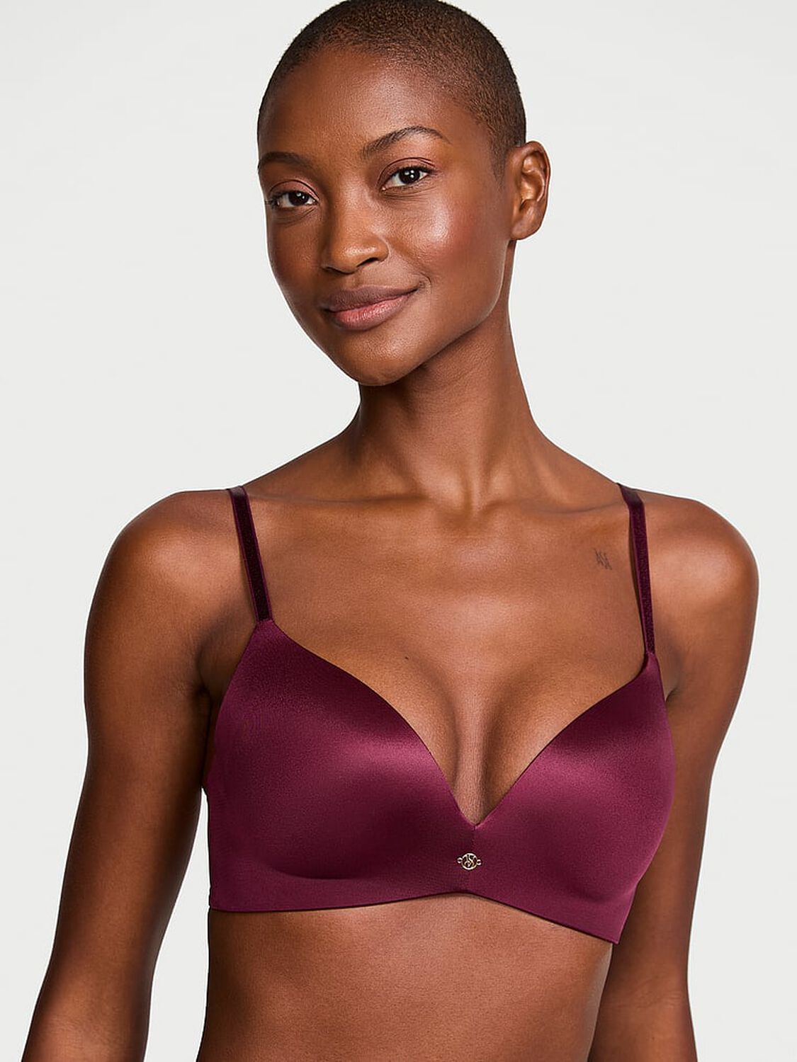vs Very Sexy So Obsessed Smooth Wireless Push-Up Bra 1 of 4 