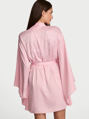 VSFS '26 Satin Short Wide-Sleeve Robe