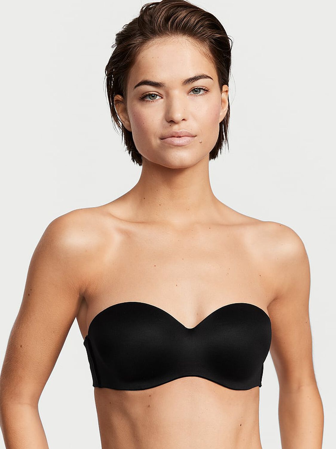 vs Body By Victoria Lightly Lined Smooth Strapless Bra Black 1 of 4 
