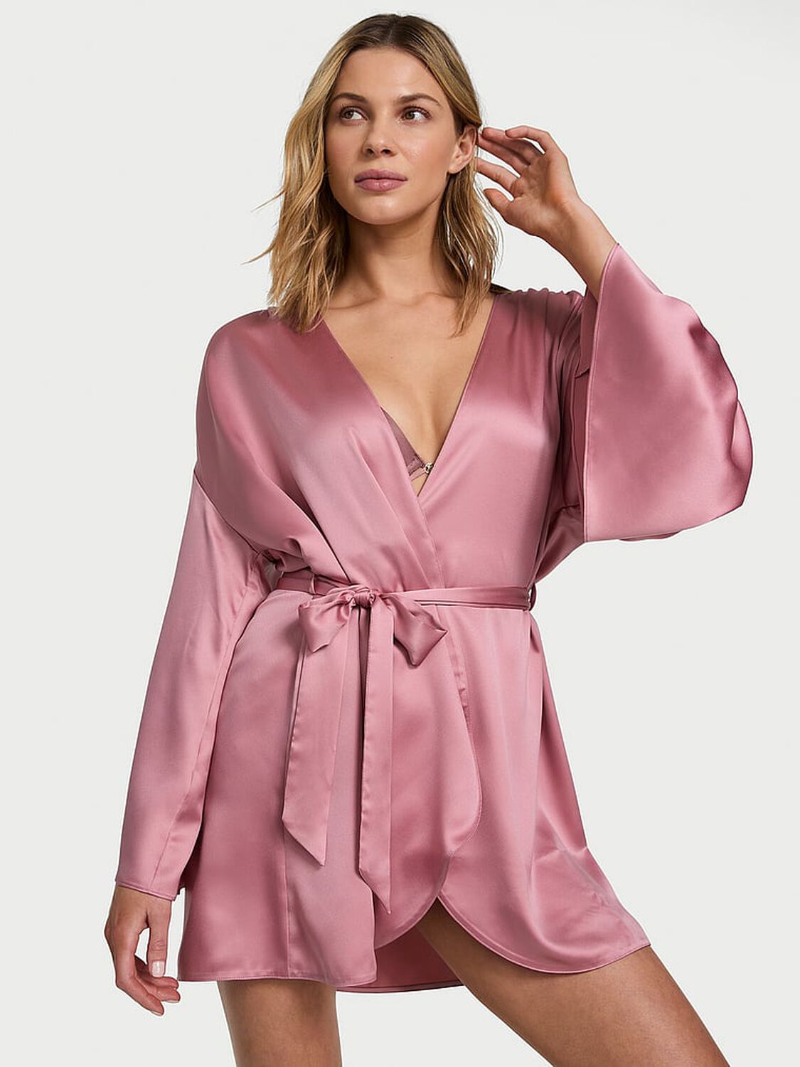 vs Victoria's Secret Short Satin Robe 1 of 4 
