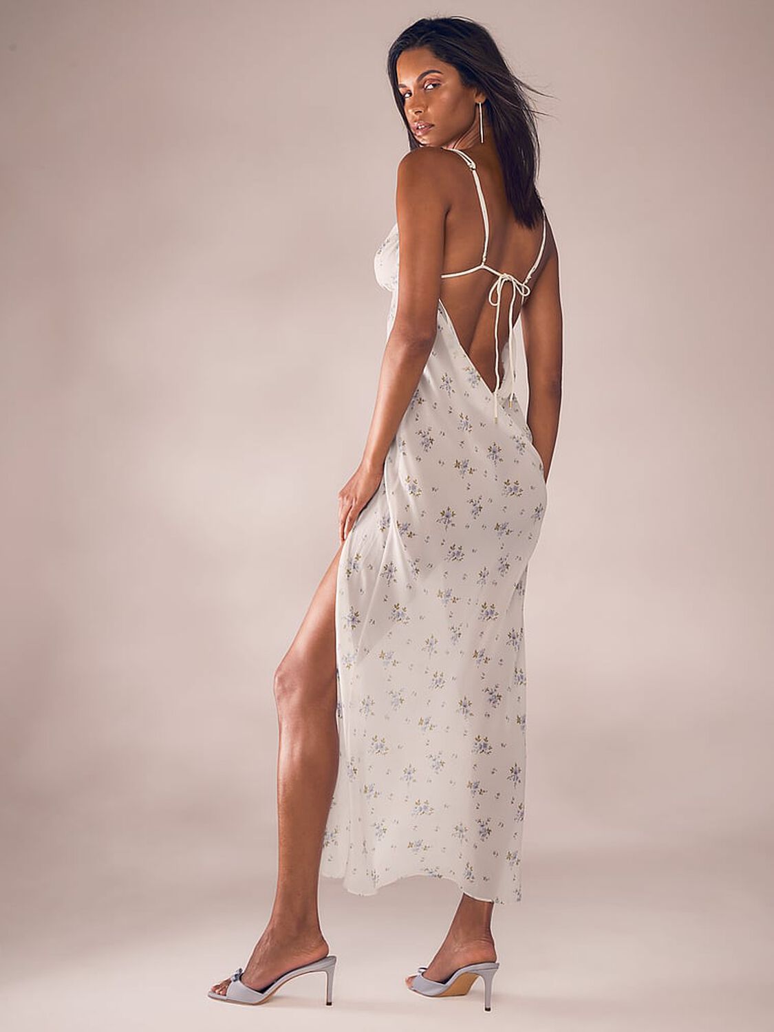 vs Victoria's Secret Wildflower Chiffon Long Slip White & Blue Wildflowers 3 of 4 