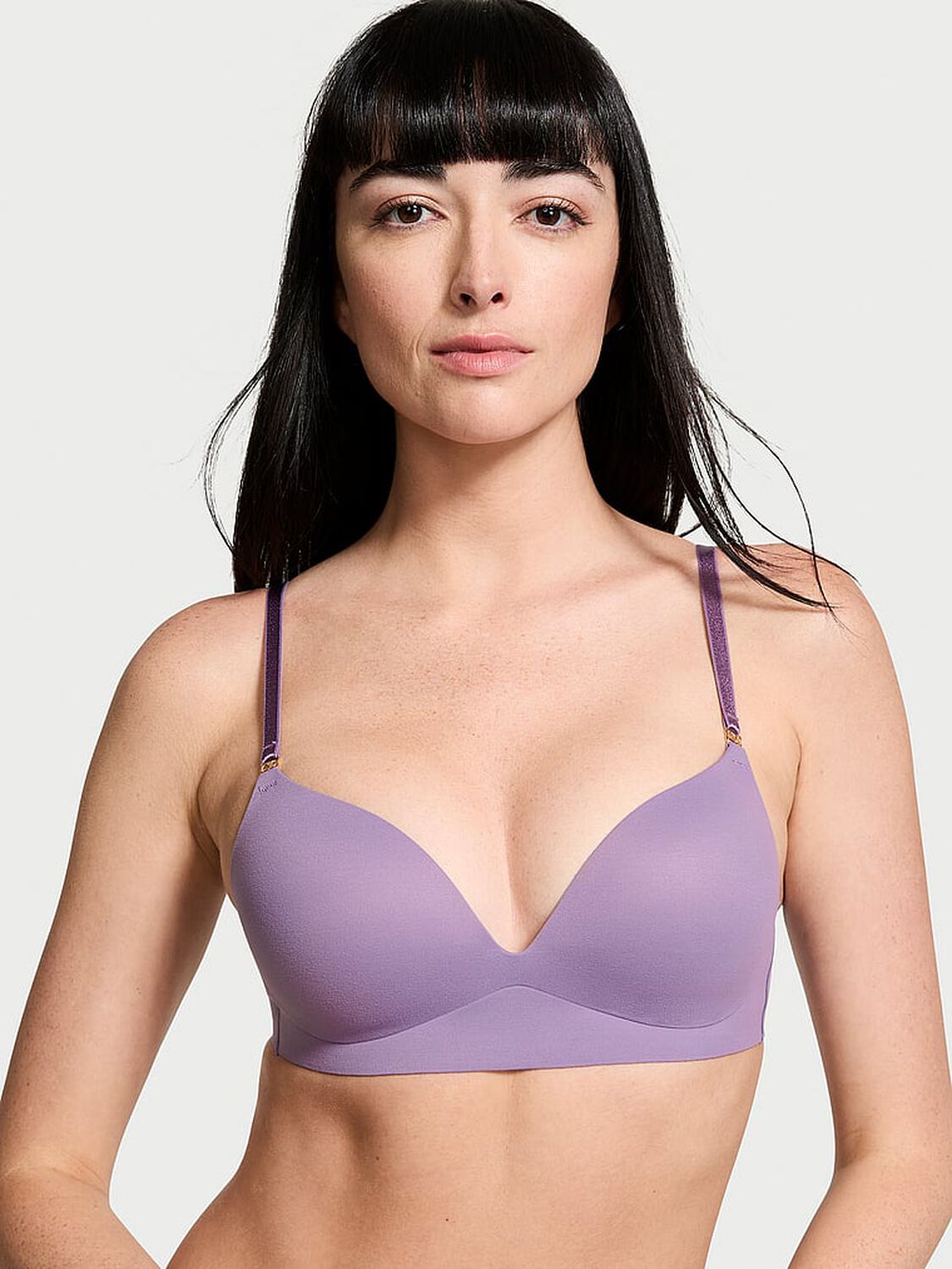 vs Dream Angels Smooth Wireless Push-Up Plunge Bra 1 of 4 