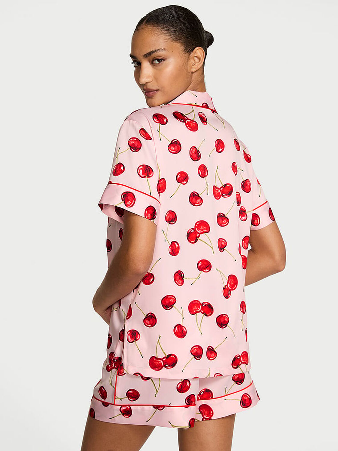 vs Victoria's Secret Glazed Satin Short Pajama Set Bright Vermillion Exploded Cherries 2 of 3 