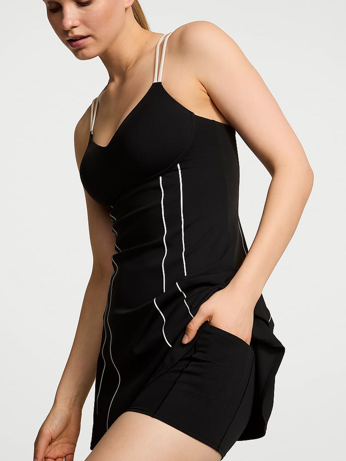 vs Vsx VSX Elevate™ Chroma Contours Flare Dress 4 of 4 