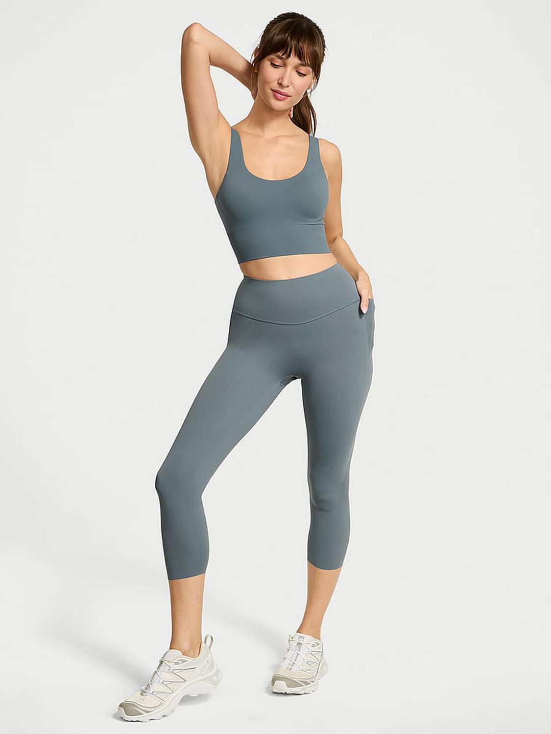 vs Vsx VSX Elevate&trade; Capri Legging Dark Steel 1 of 3 