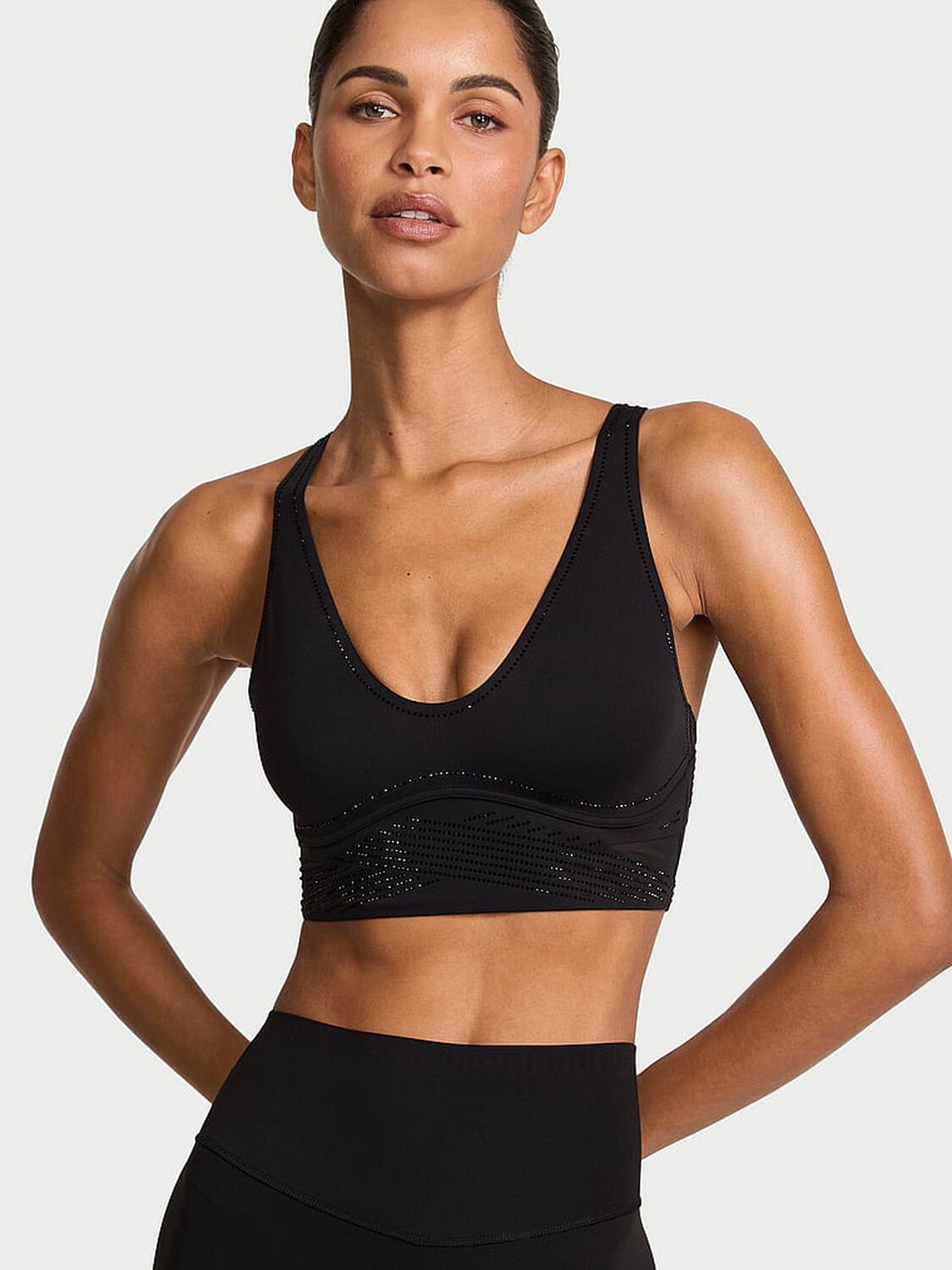 vs Vsx VSX Elevate&trade; Diamant&eacute; Flex Contours Plunge Sports Bra Black Diamant&eacute; 1 of 3 
