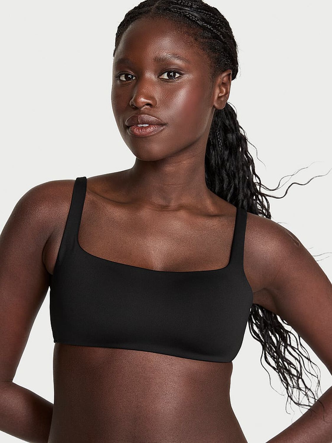 vs Body By Victoria Luxe Contour Scoop Lightly Lined Bra Black 1 of 5 