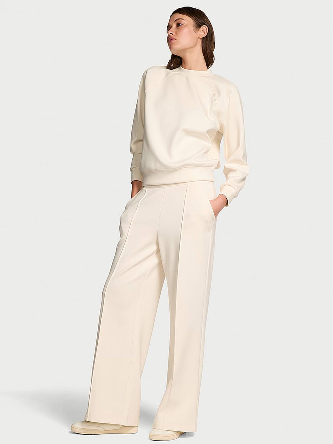 vs Vsx VSX Winter Featherweight Knit 2-Piece Lounge Set Swan Ivory 1 of 3 