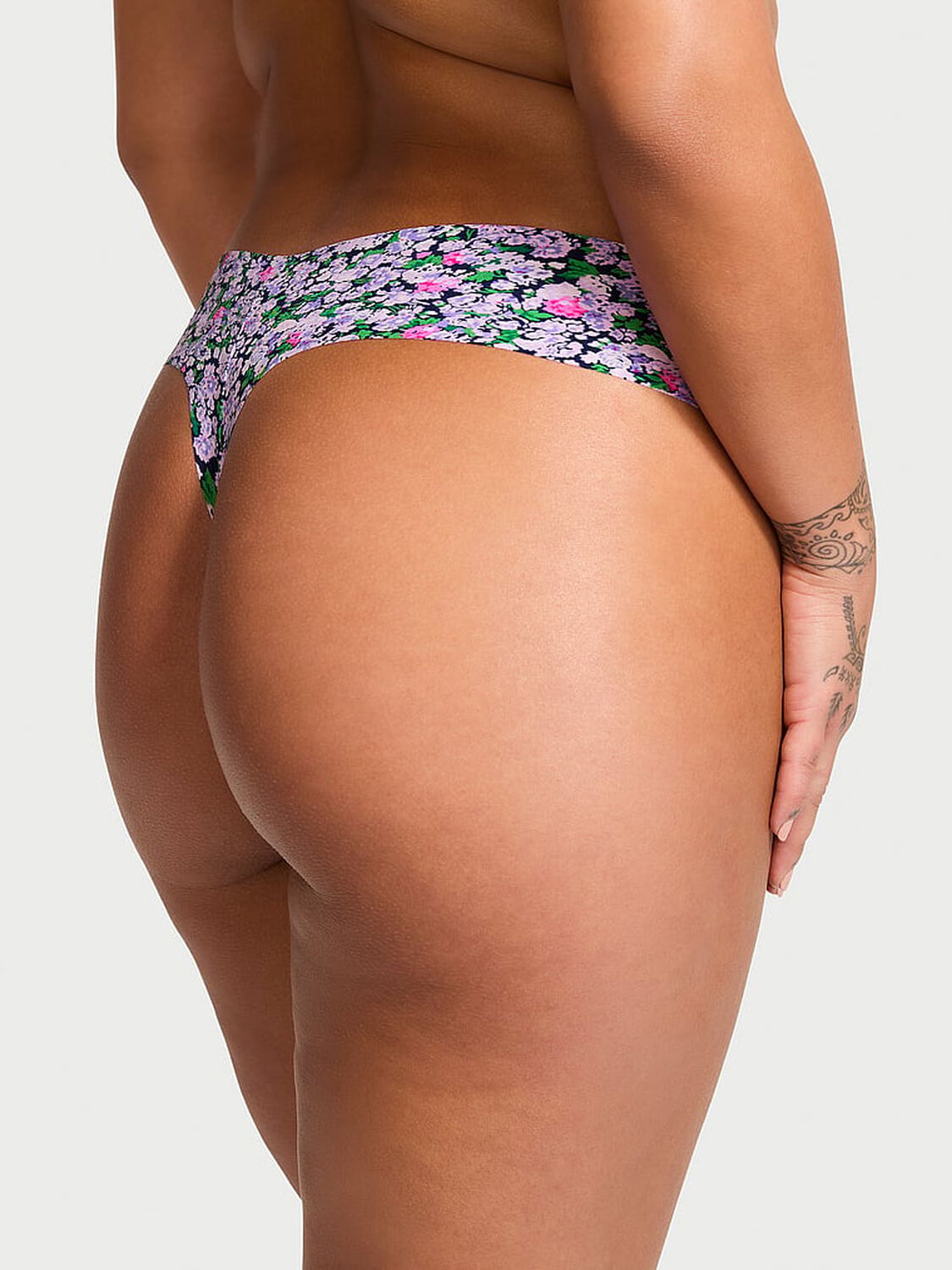vs No-Show No-Show Thong Panty Ensign Navy Ditsy Floral 2 of 3 