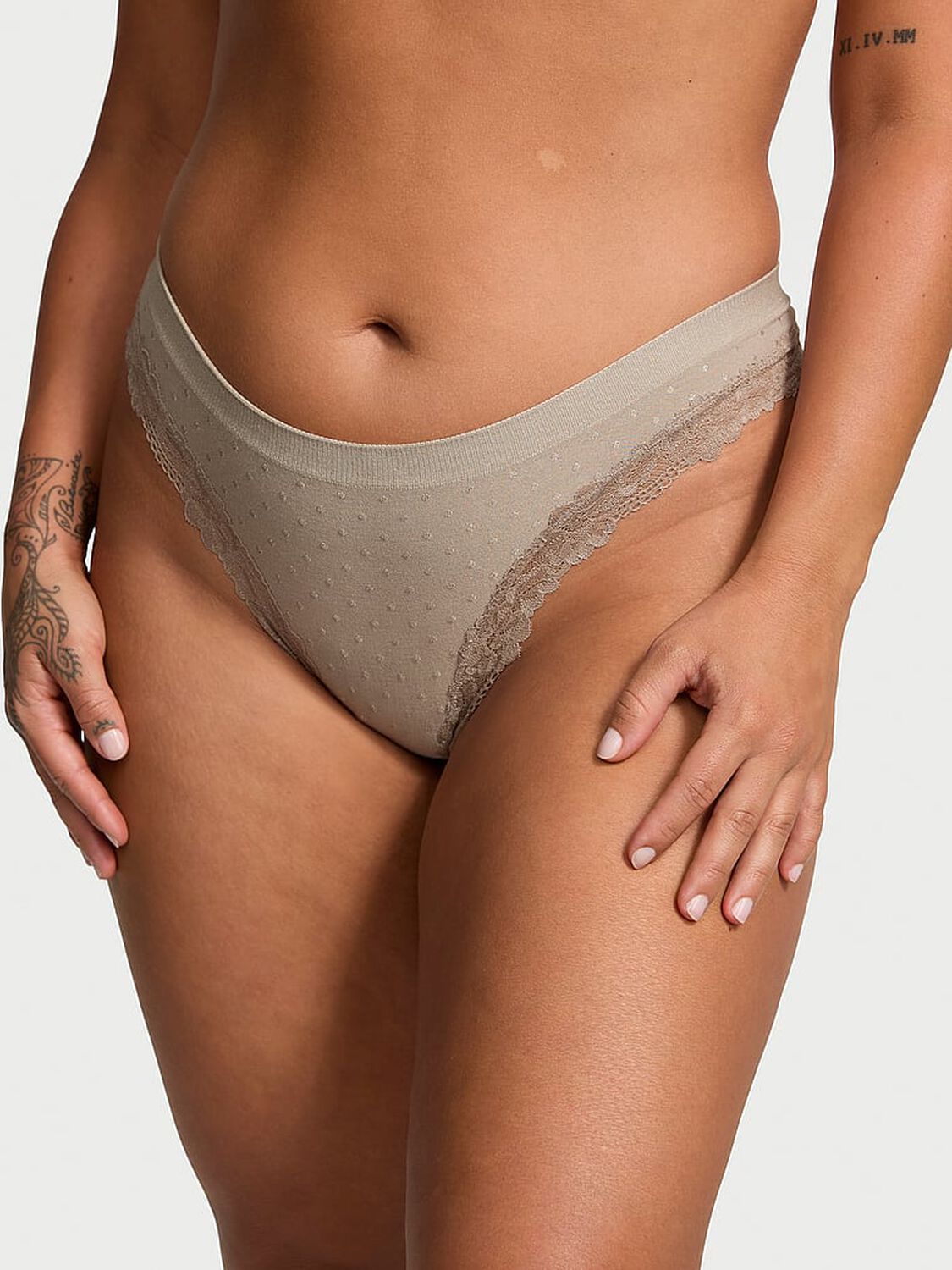 vs Seamless Seamless Lace-Trim Thong Panty Dove Grey 1 of 3 