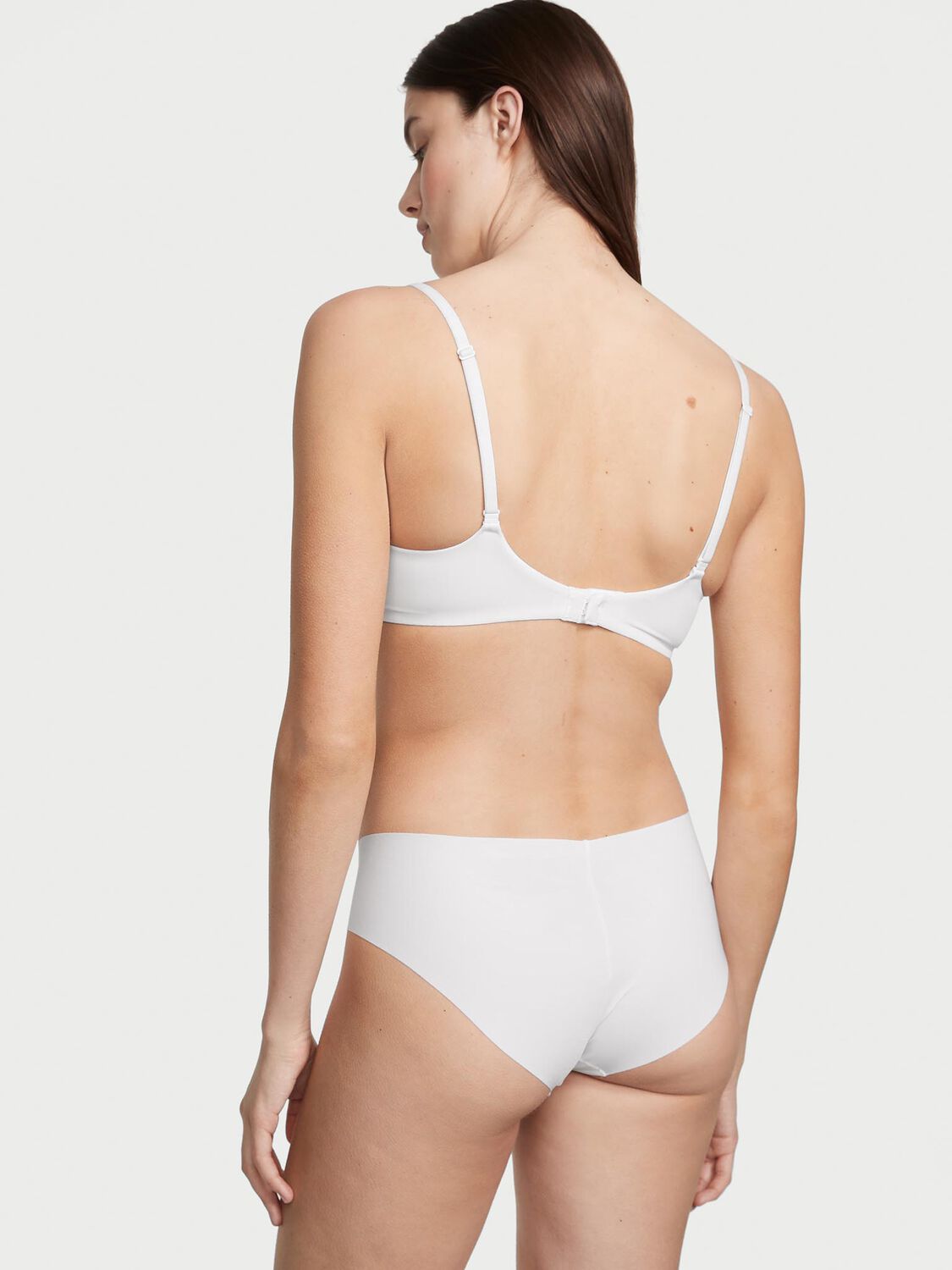 vs Victoria's Secret 4-Pack No-Show Cheeky Panties 2 of 3 