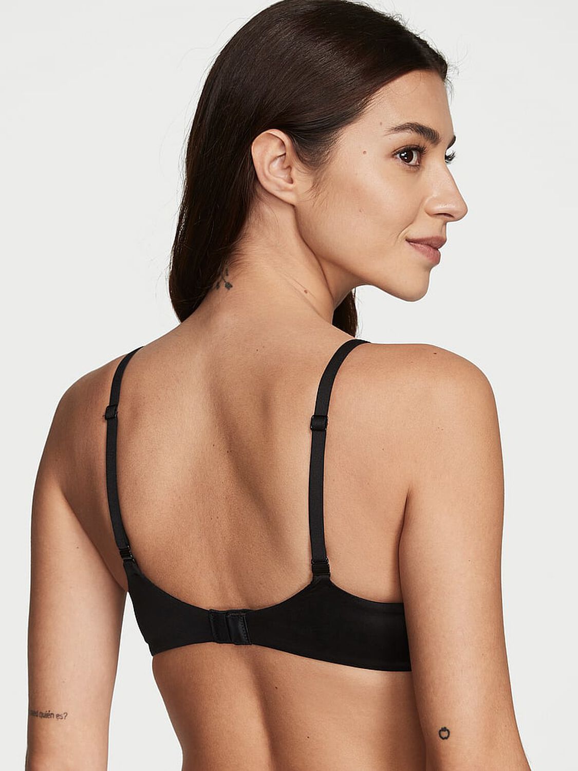 vs Body By Victoria Lightly Lined Full-Coverage Smooth Bra Black 2 of 4 