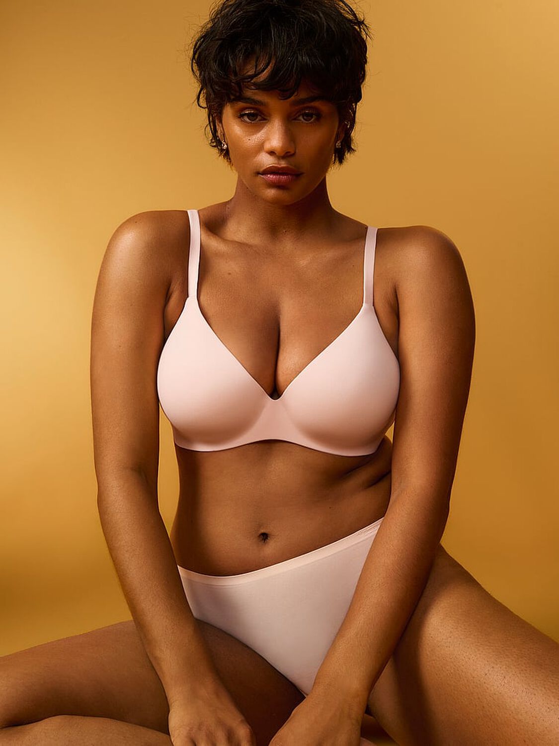 vs Body By Victoria FlexFactor Lightly Lined Plunge Demi Bra Purest Pink 4 of 4 