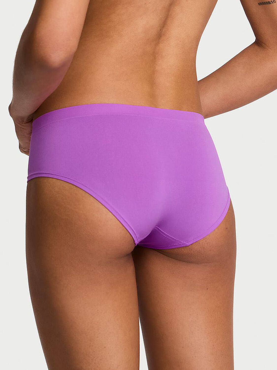 vs Seamless Seamless Hiphugger Panty 2 of 3 