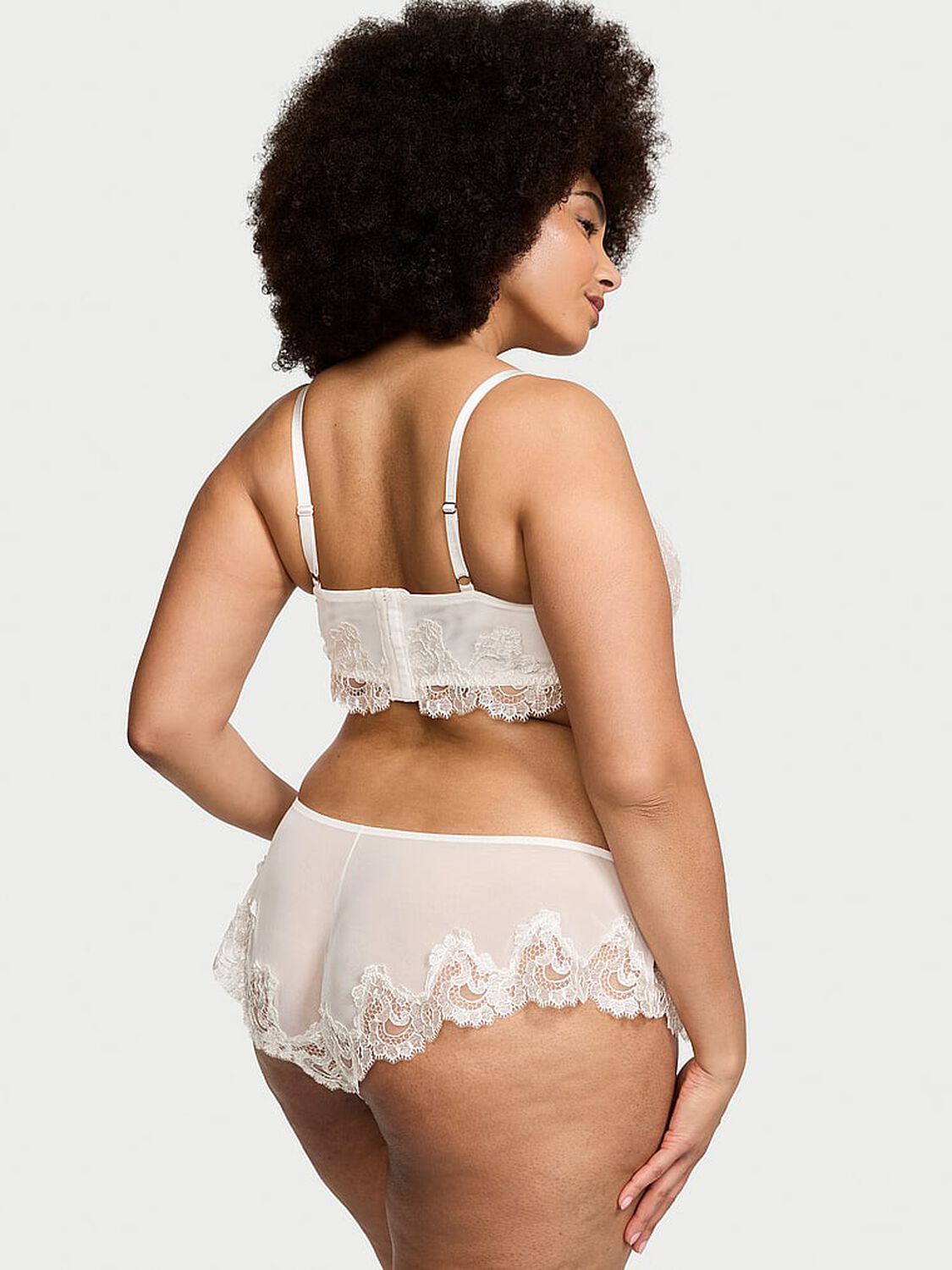 vs Victoria's Secret Boho Floral Embroidery Bralette & Panty Set Coconut White 2 of 3 