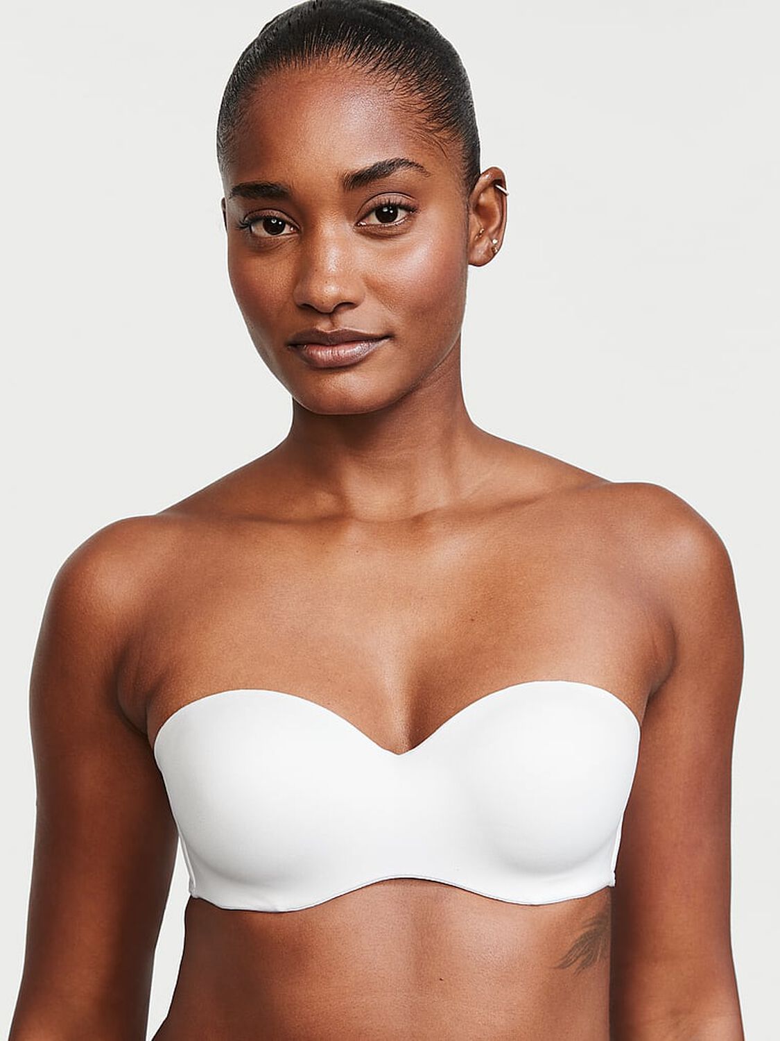 vs Body By Victoria Lightly Lined Strapless Bra White 1 of 3 