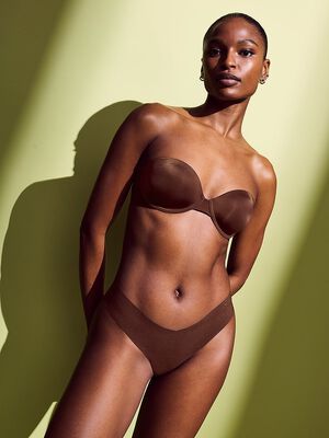Lightly Lined Strapless Bra