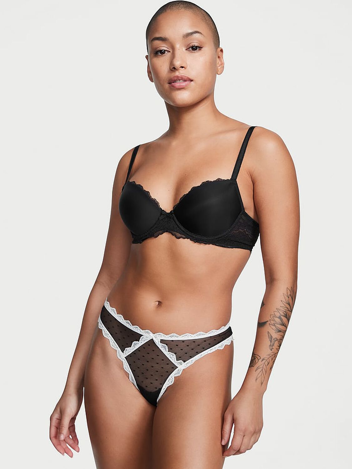 vs Dream Angels Swiss Dot Lace Thong Panty 4 of 4 