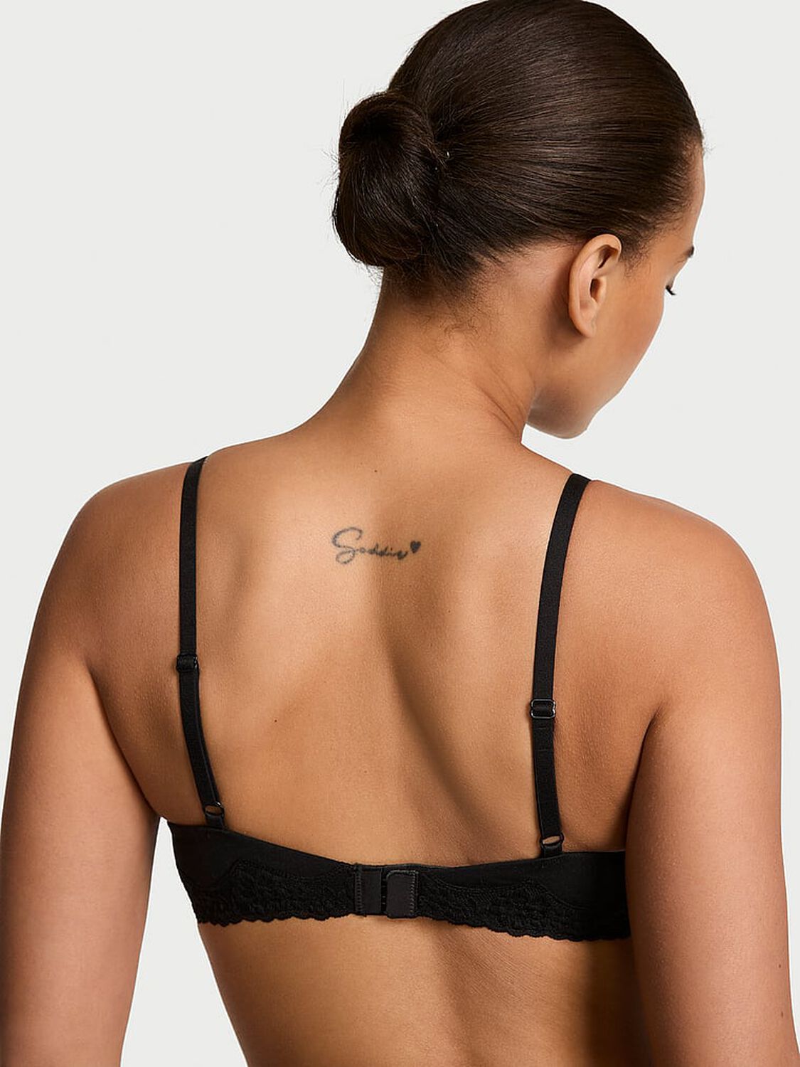 vs The T-Shirt Perfect Shape Cotton Lace-Trim Push-Up Bra Black 2 of 3 