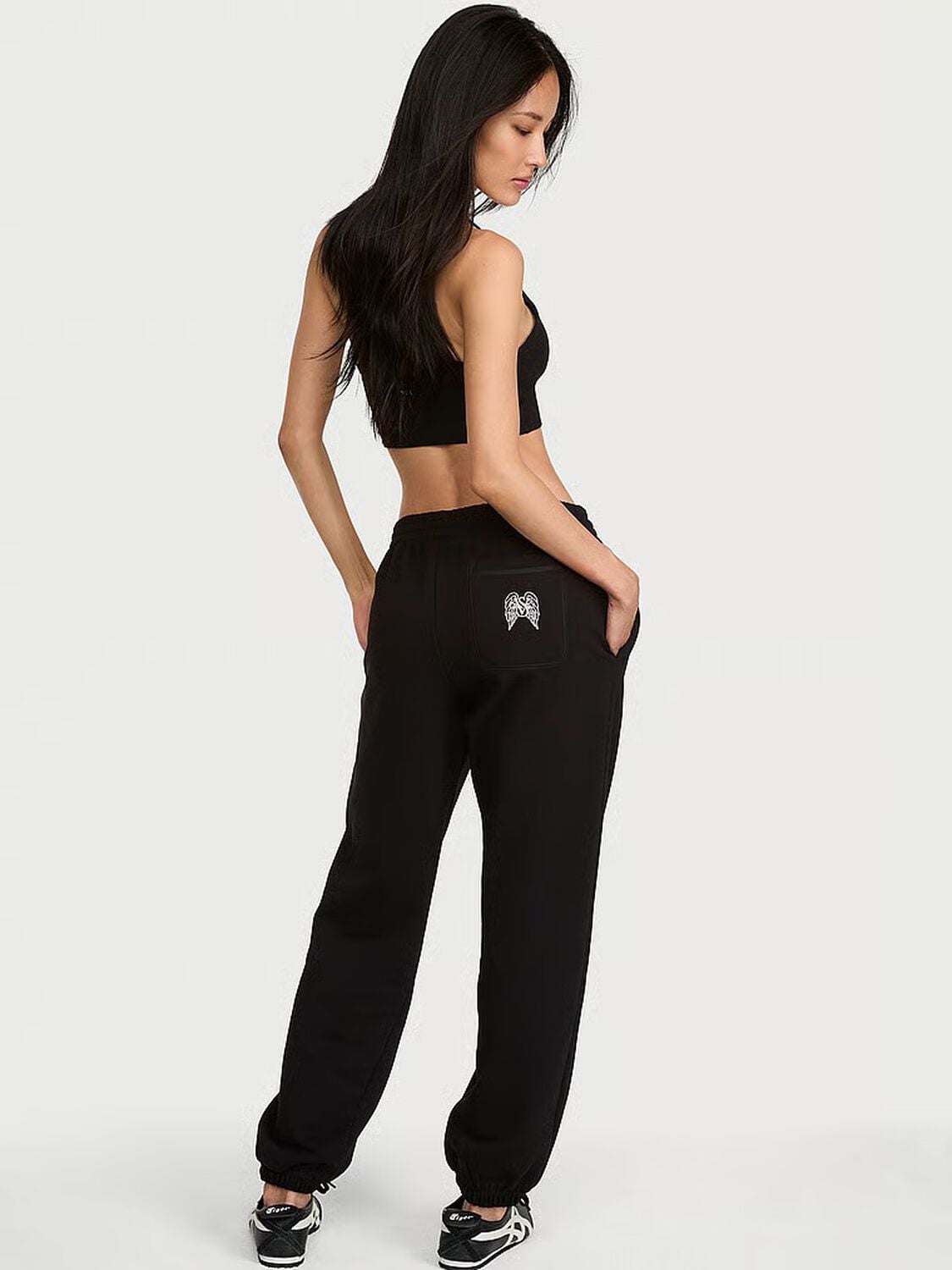 vs Angel Essentials Iconic Fleece Relaxed Jogger Sweatpant Black 2 of 3 