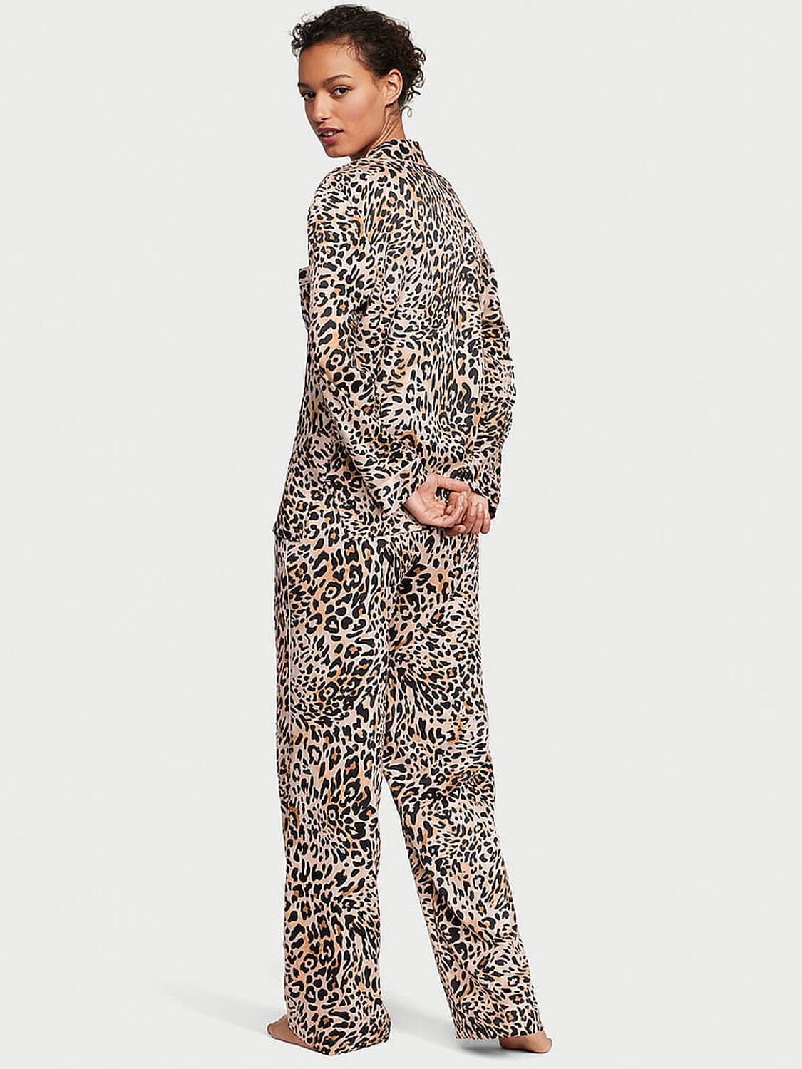 vs Victoria's Secret Satin Long Pajama Set Wavy Leopard 2 of 4 